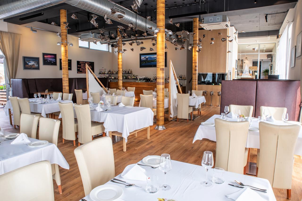 Restaurant & Design Hotel Noem Arch Brno Exterior foto